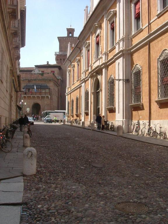 Hotel De Prati Ferrara Bilik gambar